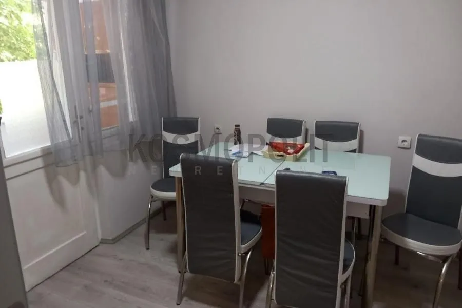 Rent, two bedroom apartment, 50m², Bajlonijeva Pijaca, Beograd