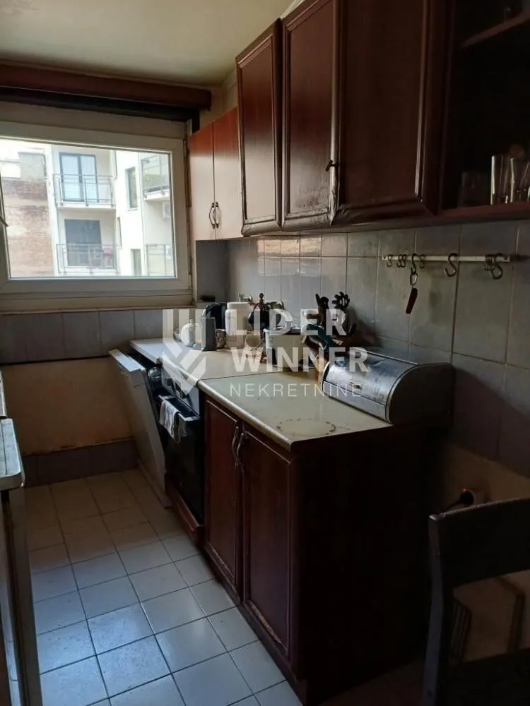 Sale, four bedroom apartment, 121m², Savski Venac, Beograd