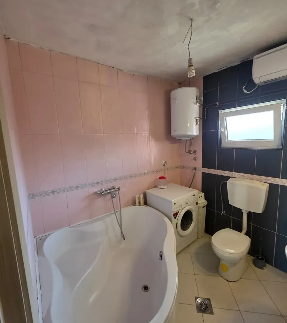 Prodaja, kuća, 86m², Stari Aerodrom, Podgorica
