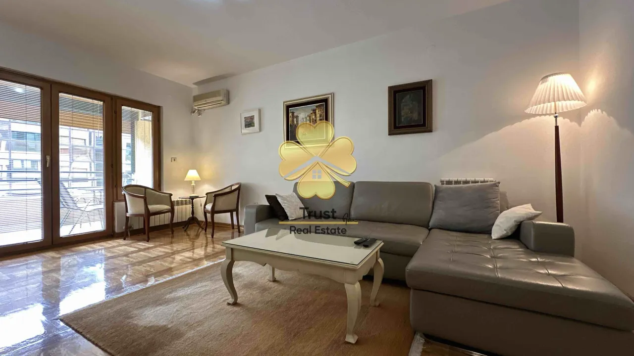 Izdavanje, jednosoban stan, 61m², Podgorica, Crna Gora