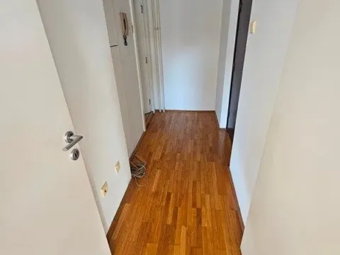 Izdavanje, poslovni prostor, 119m², Novi Beograd Sve Podlokacije, Beograd - image 8