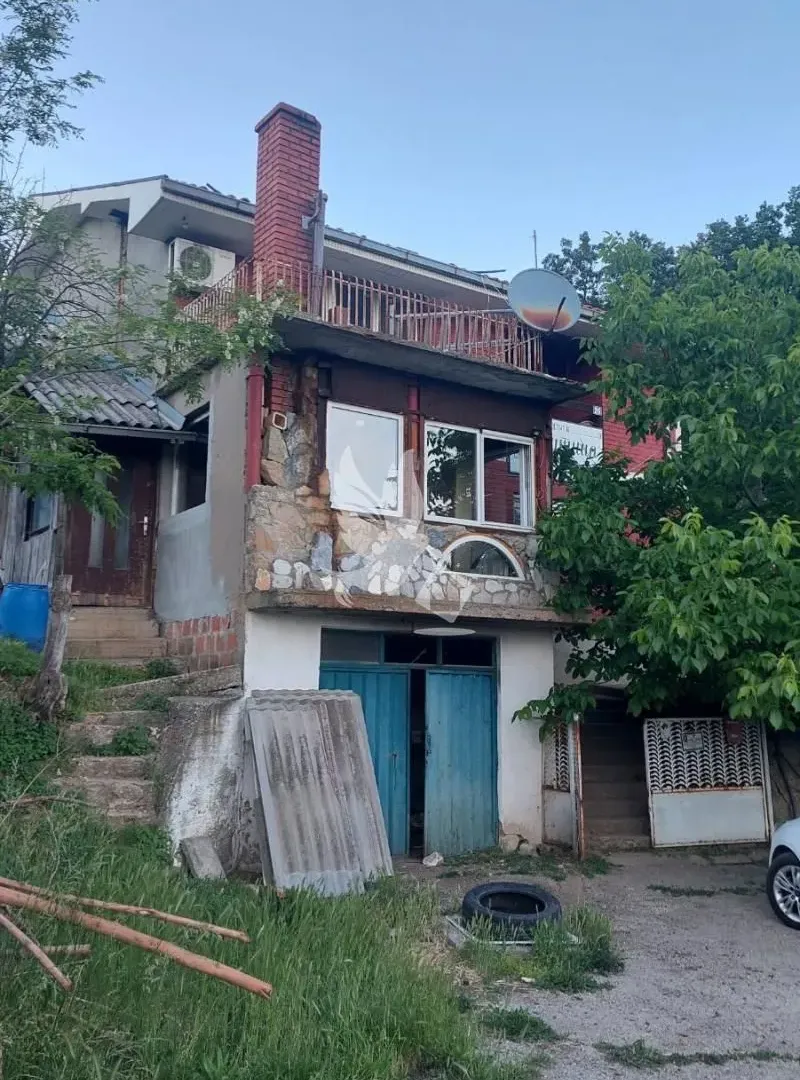 Sale, house, 161m², Koraćica, Mladenovac