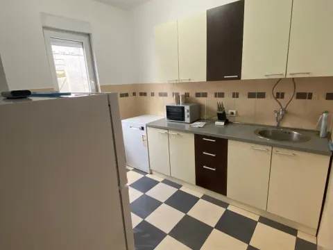 Rent, three bedroom apartment, 82m², Centar, Podgorica - image 16