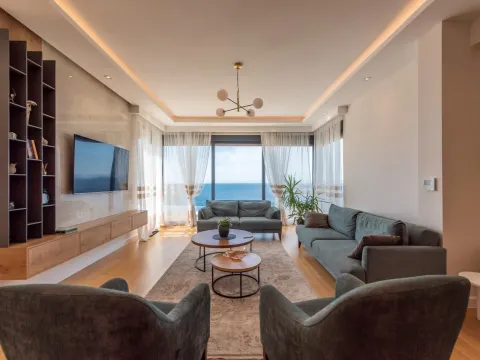 Sale, house, 256m², Drobni pijesak, Budva - image 11