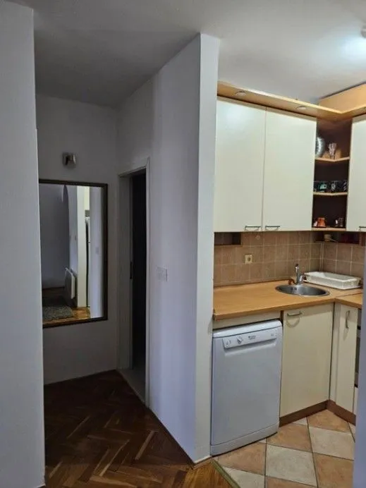 Prodaja, jednosoban stan, 42m², Zagorič, Podgorica