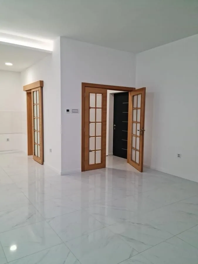 Rent, house, 240m², Sremska Kamenica, Petrovaradin