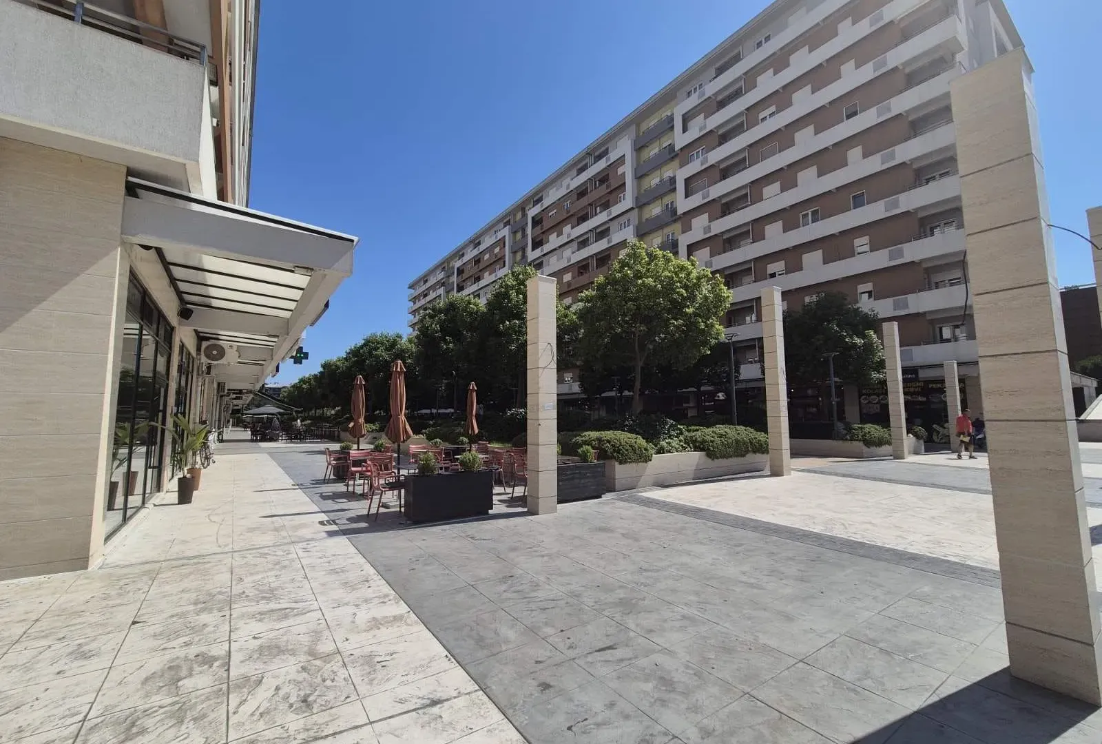 Prodaja, dvosoban stan, 72m², Central Point, Podgorica