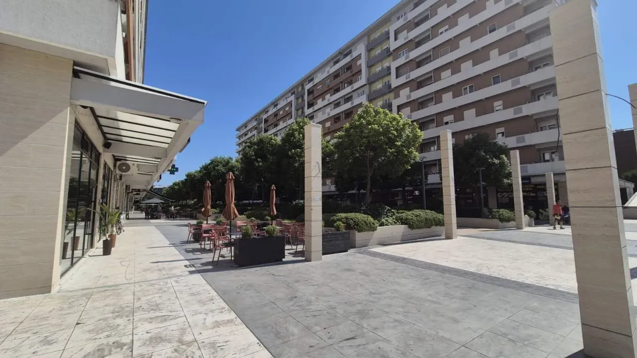 Prodaja, dvosoban stan, 72m², Central Point, Podgorica