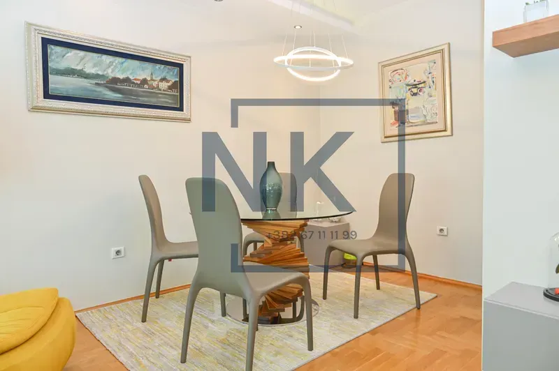 Prodaja, dvosoban stan, 95m², Stari Aerodrom, Podgorica
