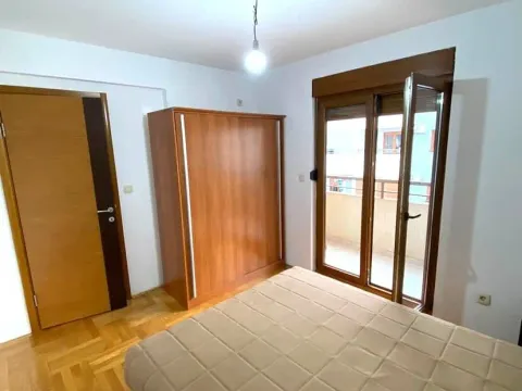 Rent, two bedroom apartment, 55m², Stari Aerodrom, Podgorica - image 4