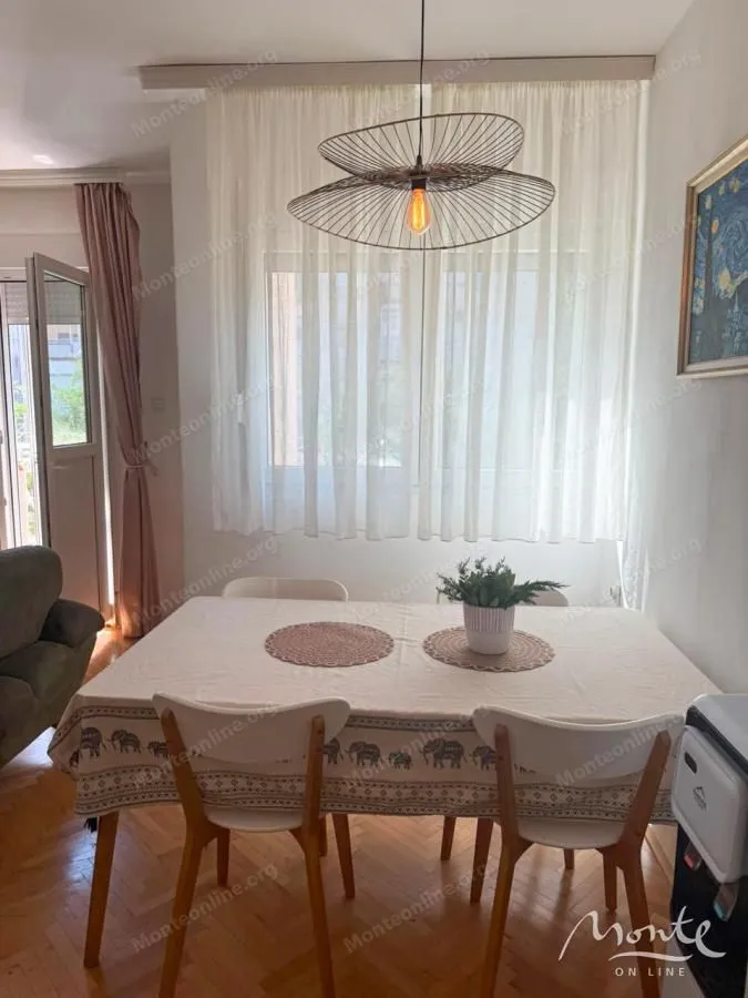 Prodaja, dvosoban stan, 64m², Seljanovo, Tivat