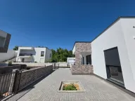 Prodaja, kuća, 86m², Ulcinj, Crna Gora - image 10