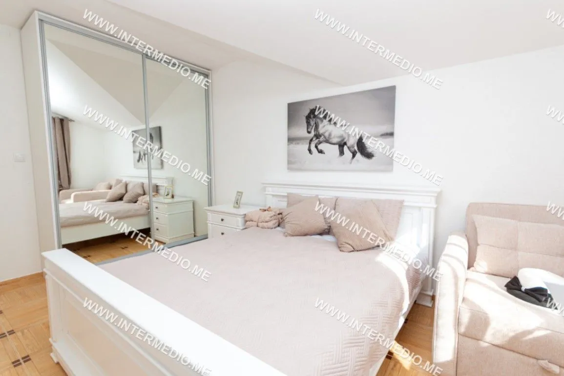Prodaja, dvosoban stan, 98m², Igalo, Herceg Novi