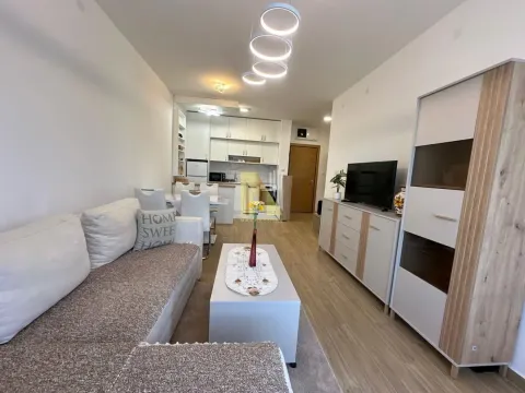 Izdavanje, dvosoban stan, 46m², Telep, Novi Sad Sve Podlokacije - image 2