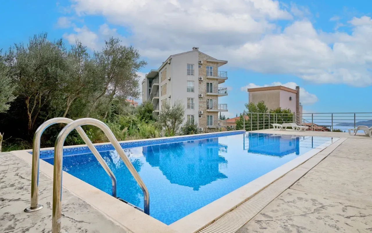 Sale, one bedroom apartment, 52m², Bečići, Budva