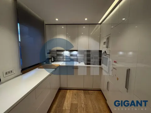 Sale, three bedroom apartment, 124m², Zemun Kalvarija, Zemun Sve Podlokacije - image 7