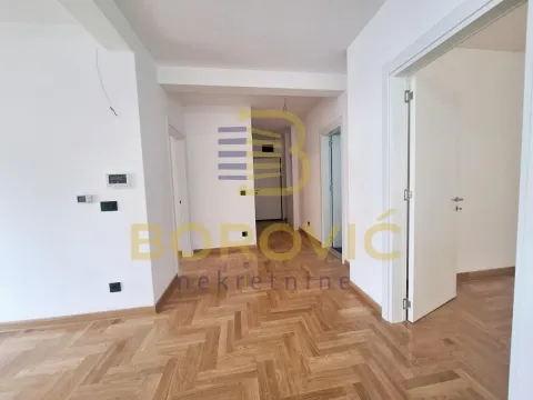 Prodaja, dvosoban stan, 68m², Kluz, Zvezdara Sve Podlokacije - image 7