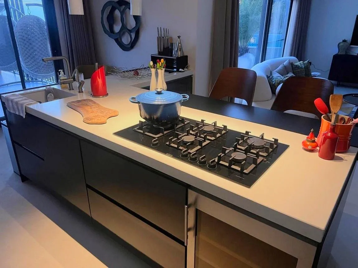Sale, house, 257m², Kuljače, Budva
