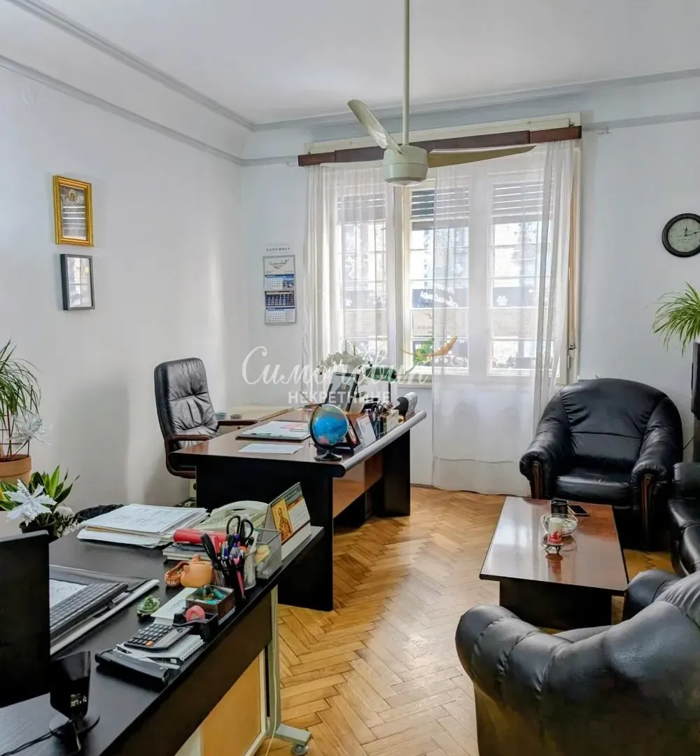 Sale, one bedroom apartment, 41m², Kalenić Pijaca, Vračar Sve Podlokacije
