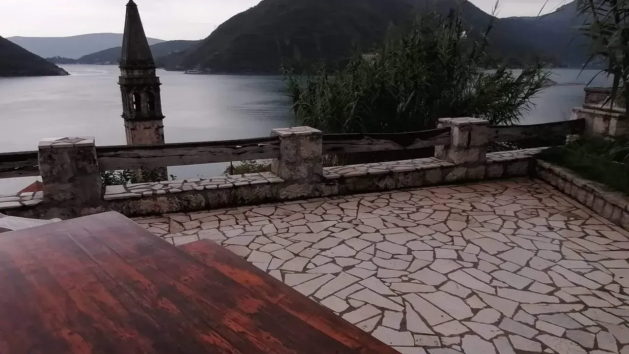 Prodaja, kuća, 150m², Perast, Kotor