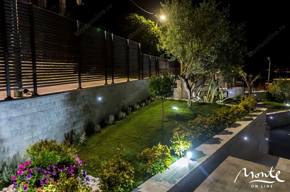 Prodaja, kuća, 350m², Herceg Novi, Crna Gora