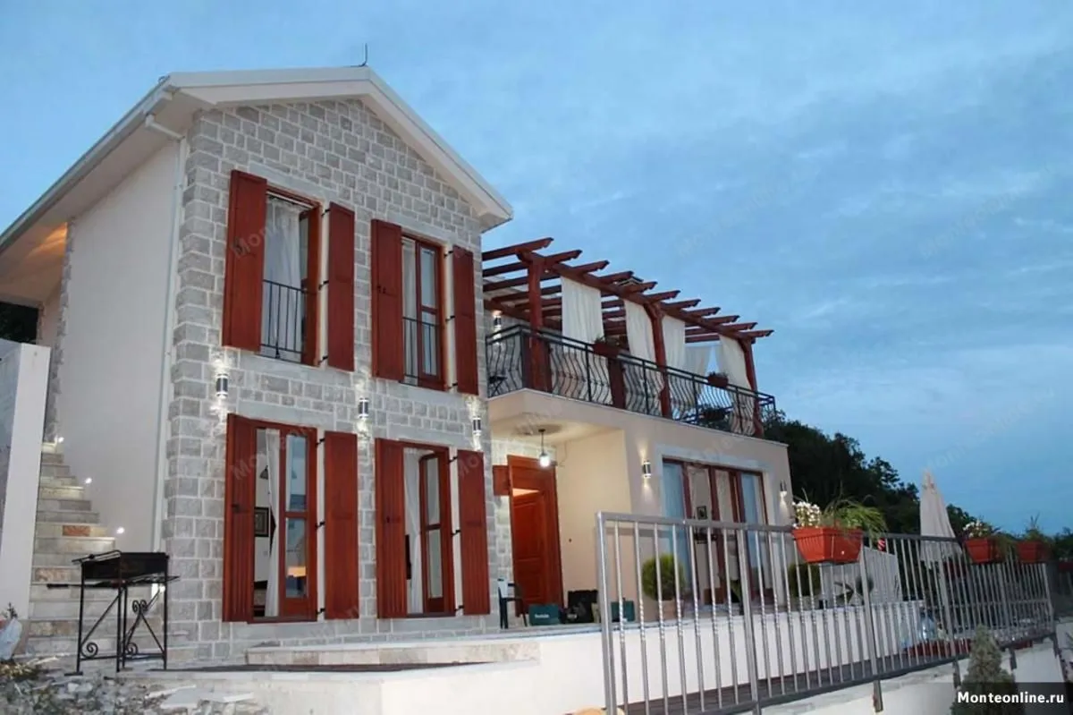 Sale, house, 220m², Zagora, Kotor