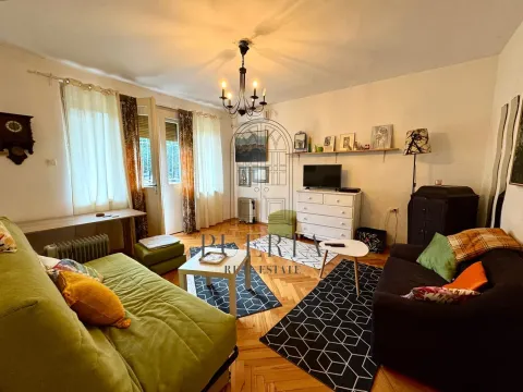 Izdavanje, jednosoban stan, 76m², Centar, Podgorica - image 2