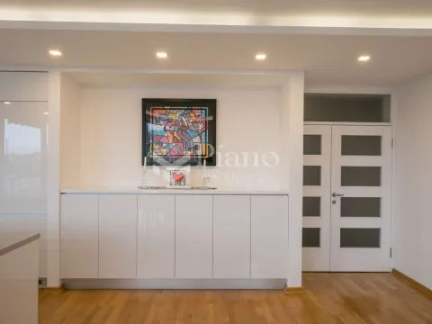 Rent, three bedroom apartment, 123m², Momišići, Podgorica - image 14