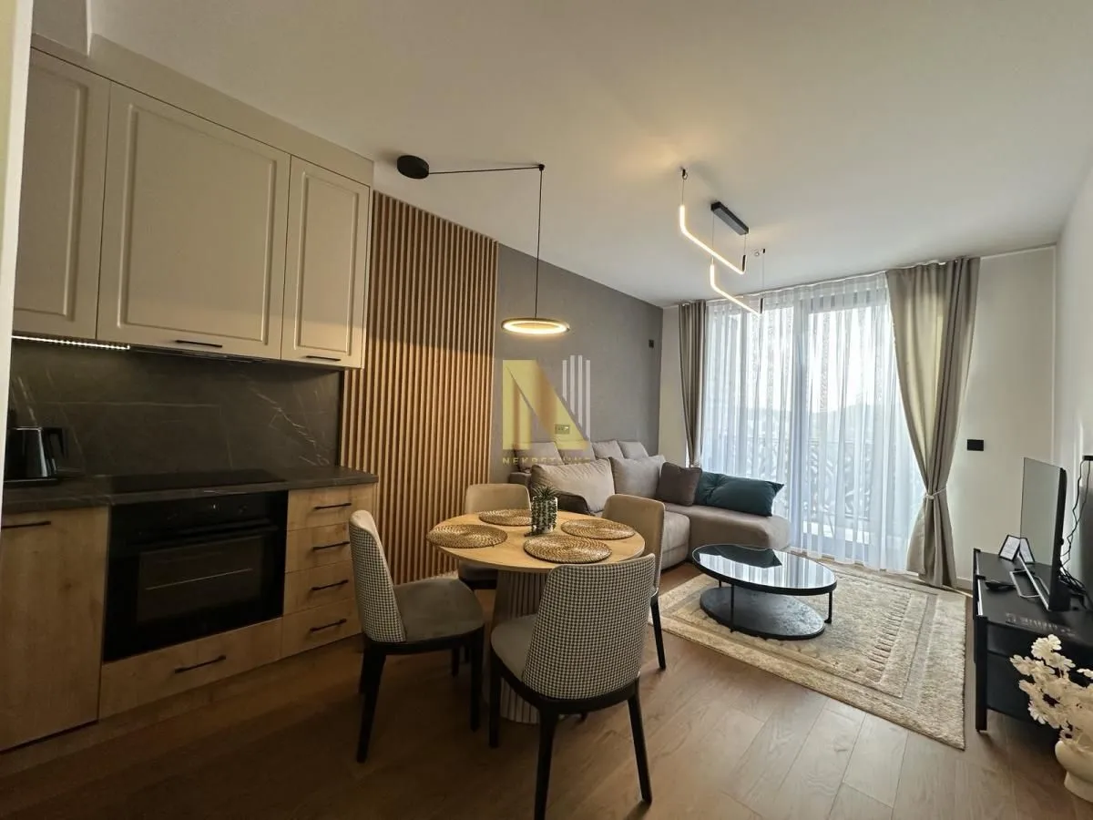 Prodaja, dvosoban stan, 73m², Centar, Zlatibor