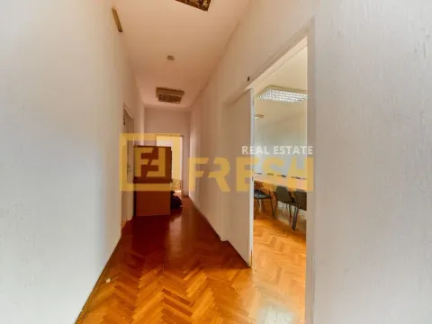 Rent, office space, 345m², Centar, Podgorica - image 29