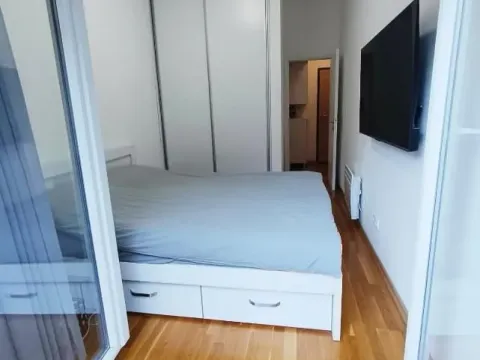 Rent, one bedroom apartment, 41m², Vezirov Most, Podgorica - image 7