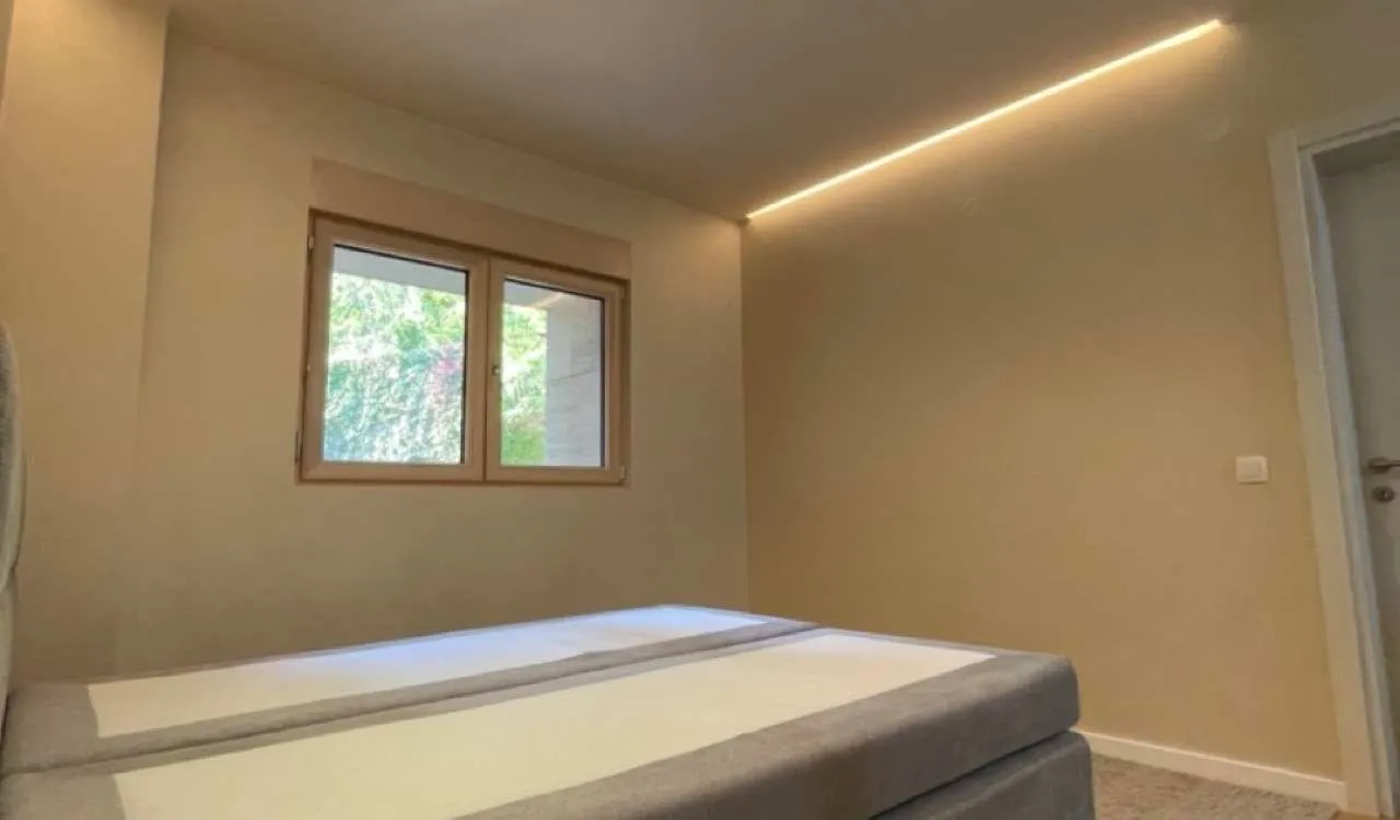 Sale, one bedroom apartment, 52m², Škaljari, Kotor