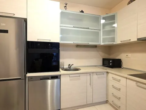 Izdavanje, stan, 70m², Blok 6, Podgorica - image 5