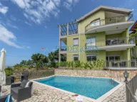 Sale, house, 247m², Buljarica, Budva - image 1