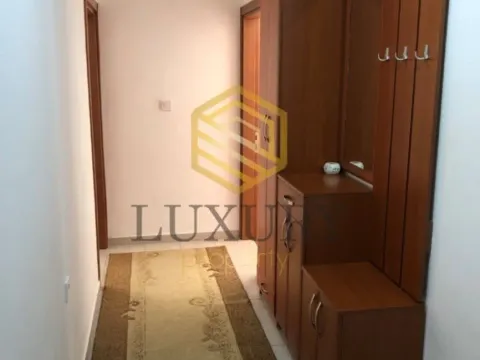 Izdavanje, jednosoban stan, 48m², Stari Aerodrom, Podgorica - image 2