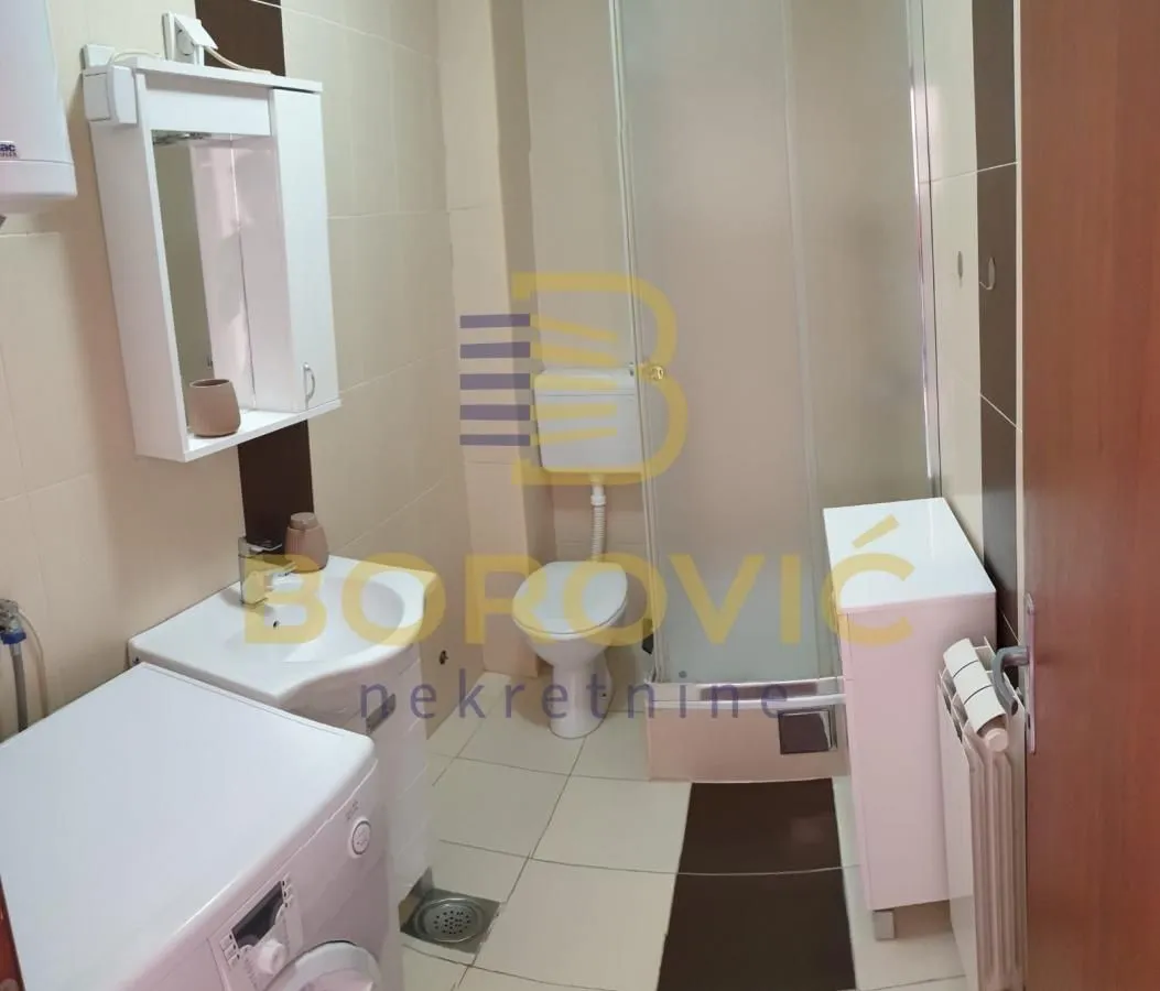 Sale, two bedroom apartment, 40m², Uciteljsko Naselje, Zvezdara Sve Podlokacije