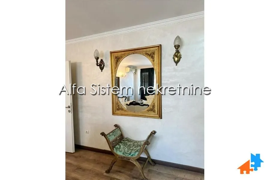 Rent, three bedroom apartment, 77m², Vračar Sve Podlokacije, Beograd