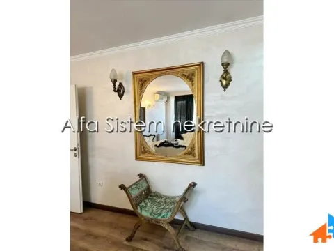 Rent, three bedroom apartment, 77m², Vračar Sve Podlokacije, Beograd - image 6