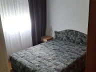 Izdavanje, trosoban stan, 103m², Blok 5, Podgorica - image 8