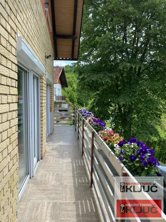 Sale, house, 154m², Beočin, Srbija