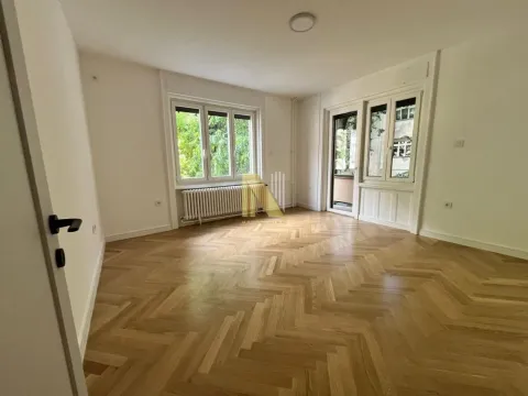 Sale, four bedroom apartment, 112m², Kej, Novi Sad Sve Podlokacije