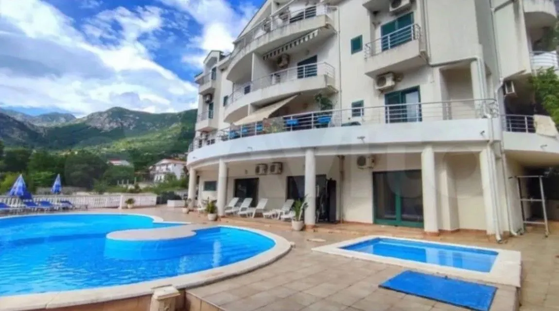 Sale, office space, 190m², Risan, Kotor