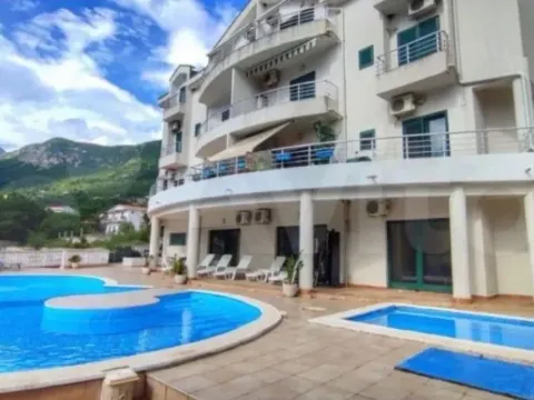 Prodaja, poslovni prostor, 190m2, Risan, Kotor Prodaja, poslovni prostor, 190m2, Risan, Kotor