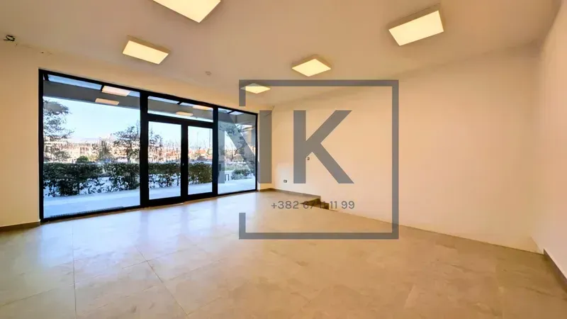 Rent, office space, 95m², City Kvart, Podgorica