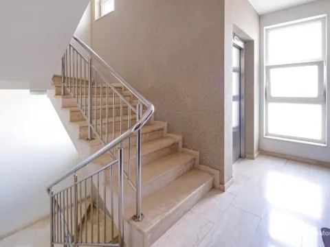 Sale, two bedroom apartment, 75m², Centar, Budva - image 21