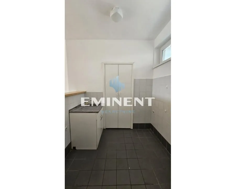 Sale, two bedroom apartment, 69m², Novi Beograd Sve Podlokacije, Beograd