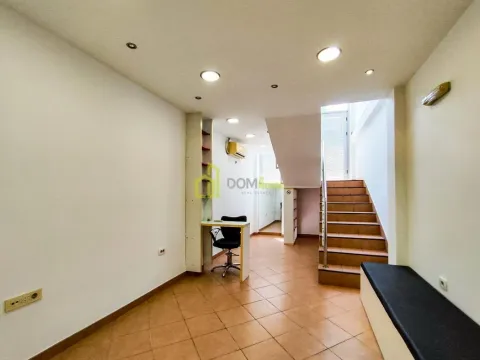 Rent, office space, 46m², Centar, Podgorica - image 9