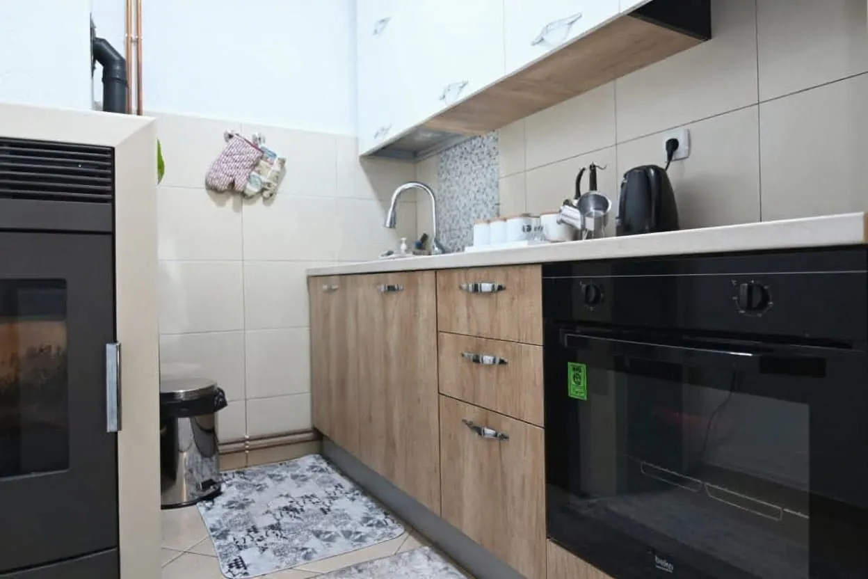 Prodaja, dvosoban stan, 103m², Donja Gorica, Podgorica