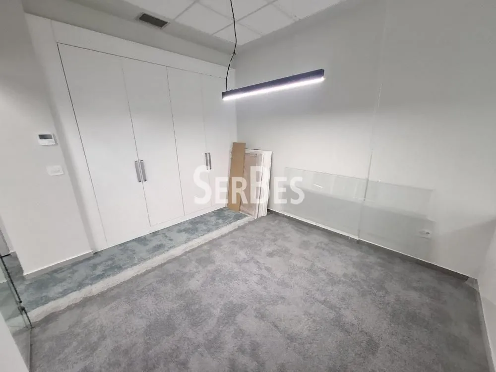 Rent, office space, 131m², Bulevar Oslobodjenja, Novi Sad Sve Podlokacije