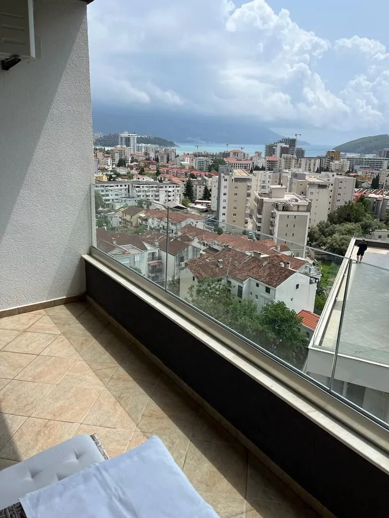 Rent, one bedroom apartment, 46m², Budva, Crna Gora
